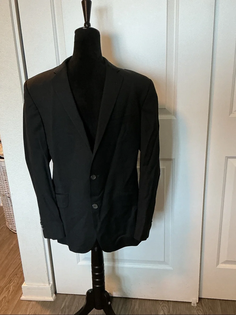 Ted Baker Endurance Men's Black Two-Button - Sleek Tailored Blazer 40S